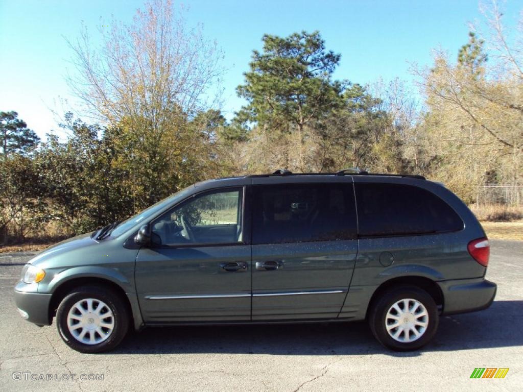 2003 Town & Country LXi - Onyx Green Pearl / Taupe photo #2