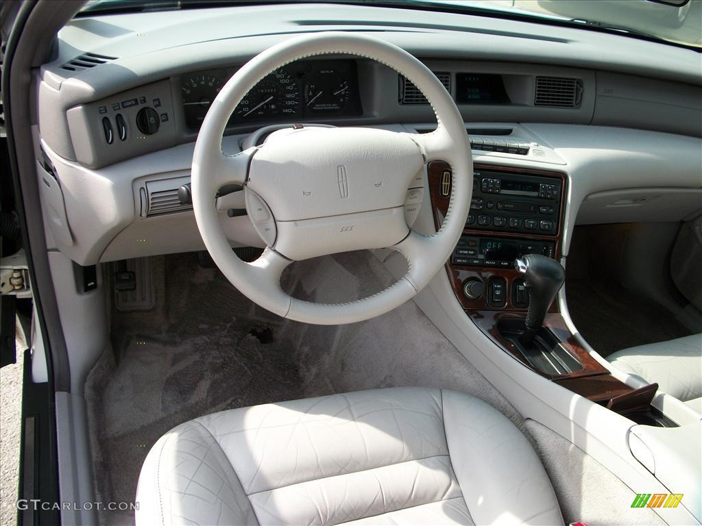 1995 Mark VIII  - Performance White / Light Grey photo #15