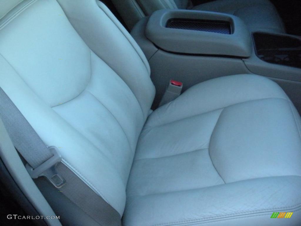 2003 Suburban 1500 Z71 4x4 - Black / Tan/Neutral photo #18