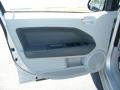 Bright Silver Metallic - Caliber SXT Photo No. 17