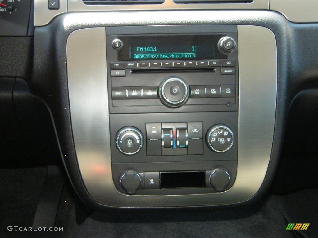 2007 Tahoe LS - Summit White / Dark Titanium/Light Titanium photo #22