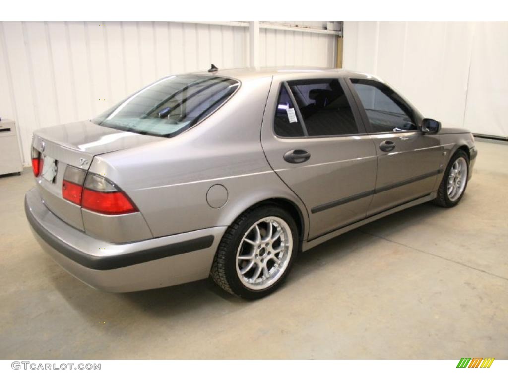 2001-steel-gray-metallic-saab-9-5-aero-sedan-26399464-photo-5