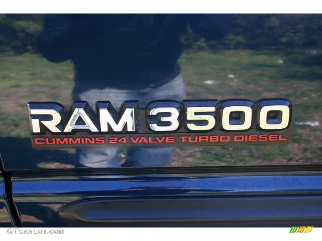 2001 Ram 3500 SLT Quad Cab 4x4 Dually - Parriot Blue Pearl / Mist Gray photo #29