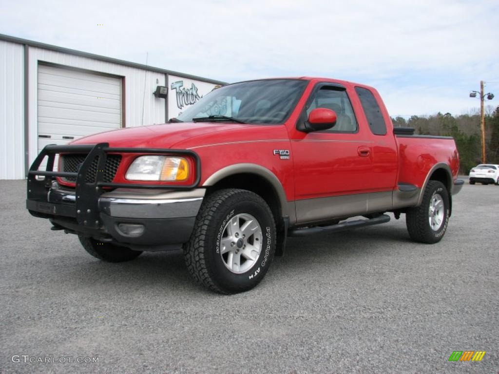 2003 F150 Lariat SuperCab 4x4 - Bright Red / Medium Parchment Beige photo #3