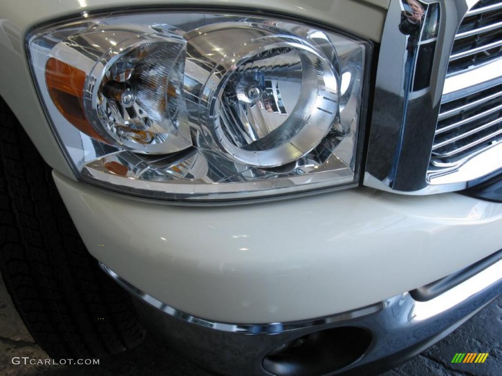 2008 Ram 1500 Lone Star Edition Quad Cab - Cool Vanilla White / Medium Slate Gray photo #2