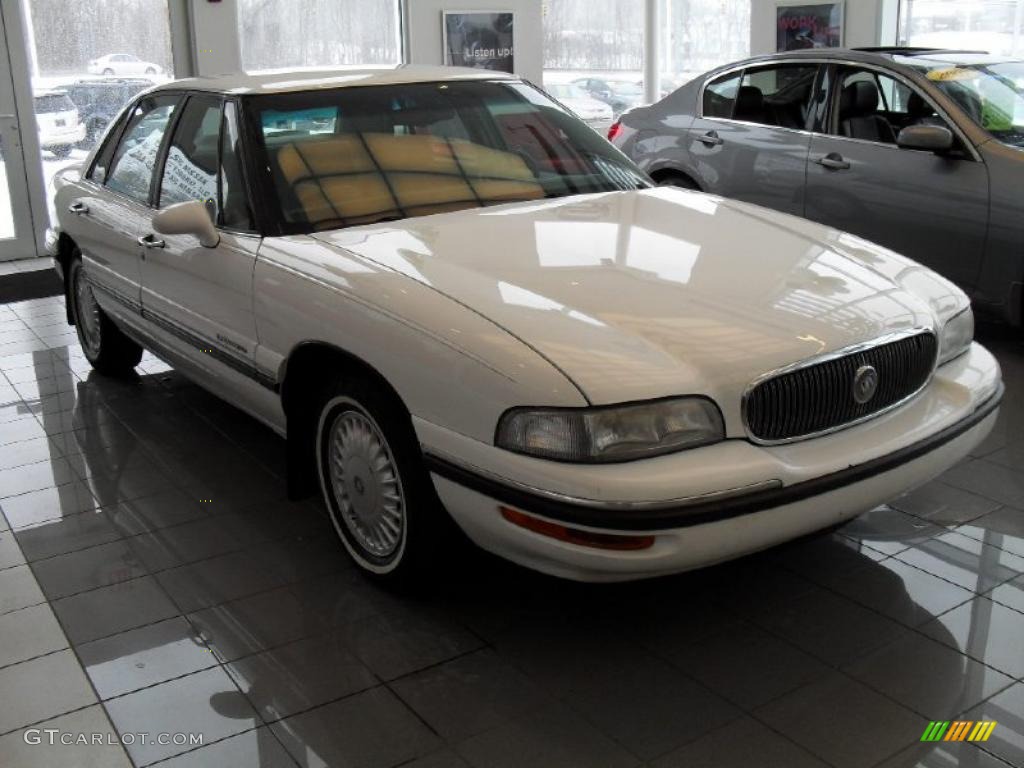 1998 LeSabre Custom - Bright White / Gray photo #4