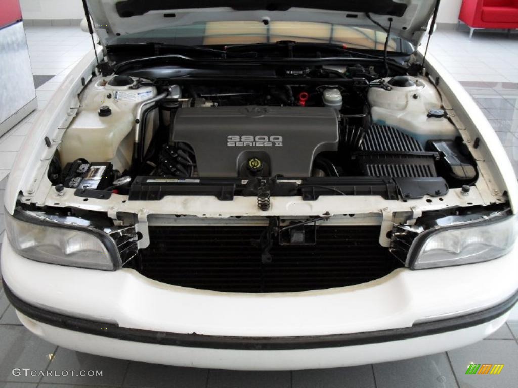 1998 LeSabre Custom - Bright White / Gray photo #25