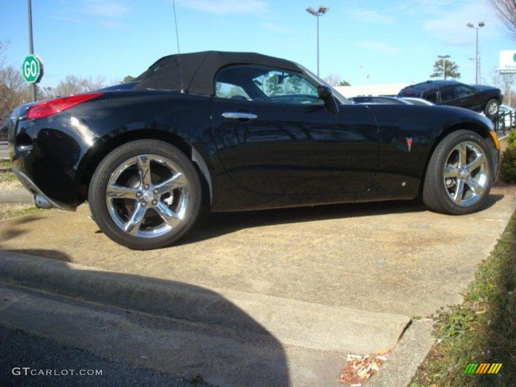 2006 Solstice Roadster - Mysterious Black / Steel/Sand photo #5