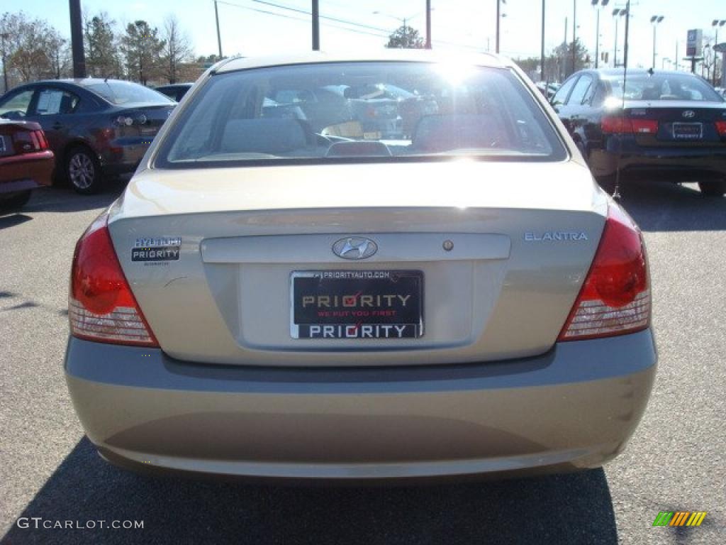 2006 Elantra GLS Sedan - Champagne Beige / Beige photo #5