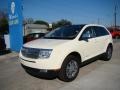 2007 Creme Brulee Metallic Lincoln MKX   photo #4