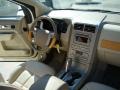 2007 Creme Brulee Metallic Lincoln MKX   photo #19