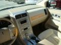 2007 Creme Brulee Metallic Lincoln MKX   photo #20