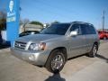 Millenium Silver Metallic - Highlander V6 Photo No. 4