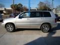 Millenium Silver Metallic - Highlander V6 Photo No. 5