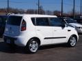 2010 Clear White Kia Soul +  photo #3