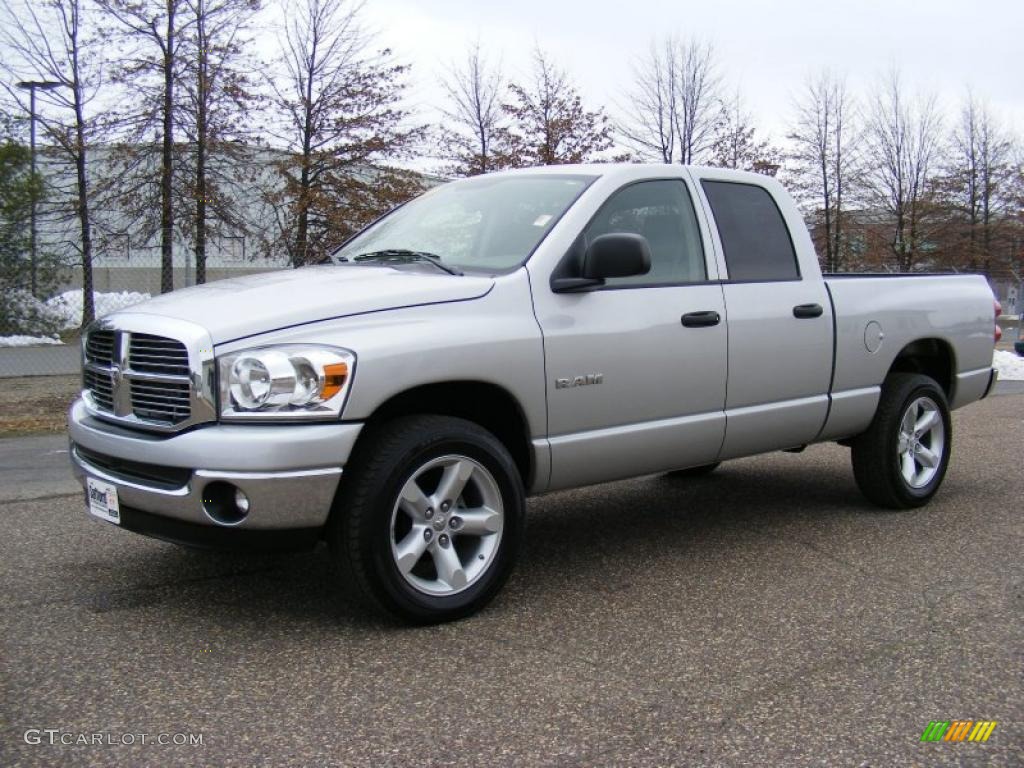 2008 Ram 1500 Big Horn Edition Quad Cab 4x4 - Bright Silver Metallic / Medium Slate Gray photo #1