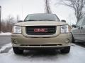 2006 Sand Beige Metallic GMC Envoy SLE 4x4  photo #2