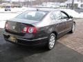 2006 Mocha Brown Volkswagen Passat 2.0T Sedan  photo #3