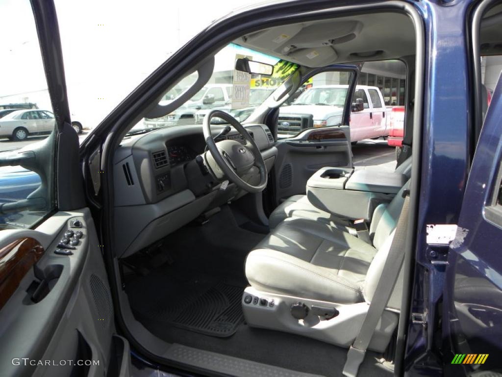 2004 F250 Super Duty XLT Crew Cab - True Blue Metallic / Medium Flint photo #9