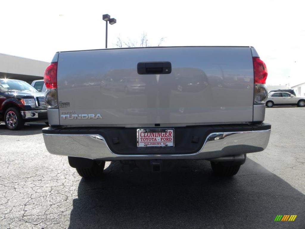 2008 Tundra SR5 Double Cab - Silver Sky Metallic / Graphite Gray photo #4