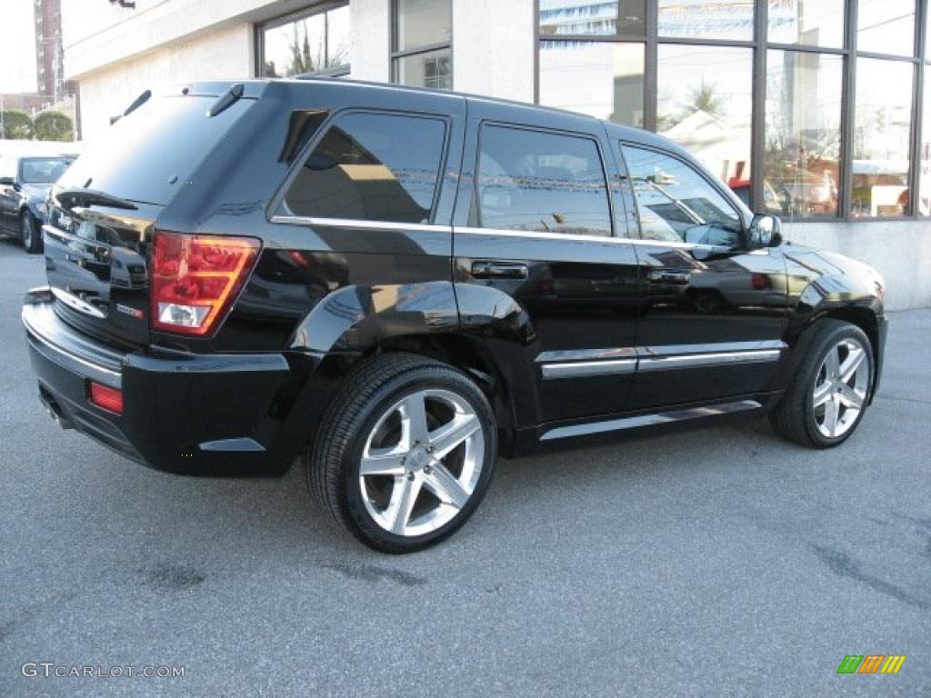 2006 Grand Cherokee SRT8 - Black / Medium Slate Gray photo #6