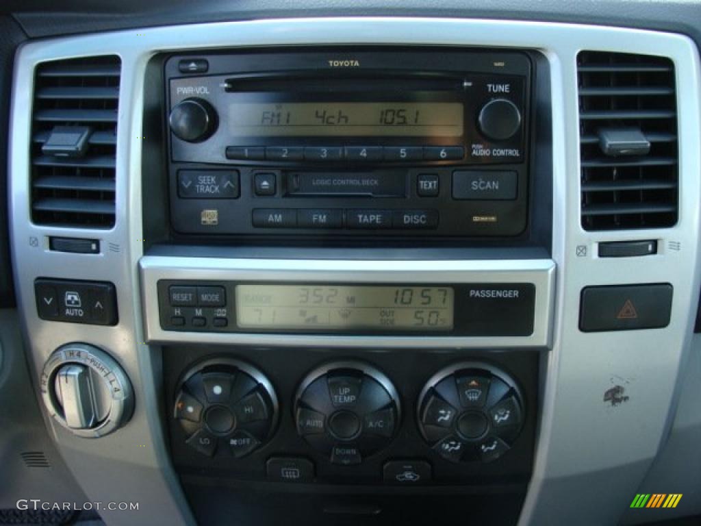 2004 4Runner Sport Edition 4x4 - Stratosphere Mica / Dark Charcoal photo #11