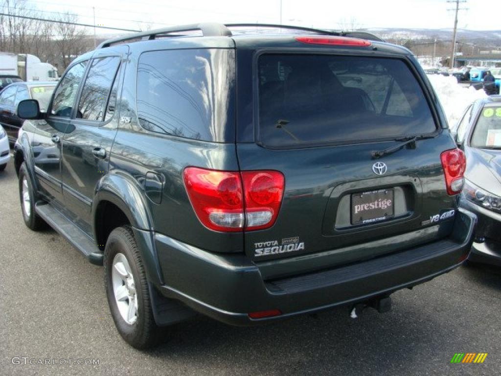 2007 Sequoia SR5 4WD - Timberland Mica / Light Charcoal photo #4