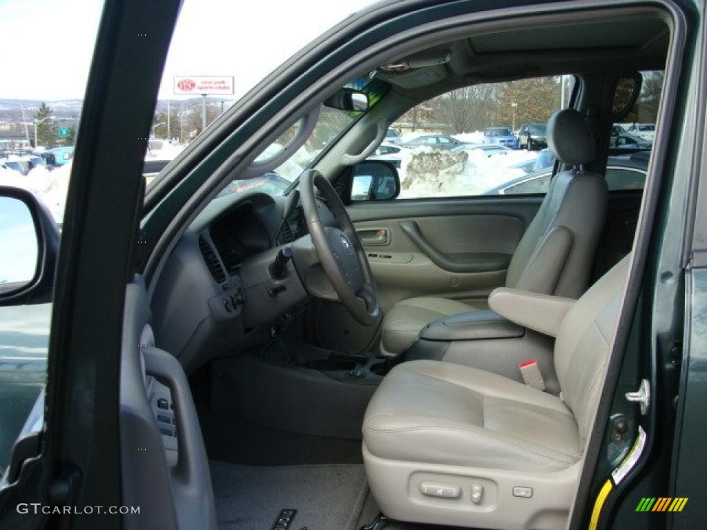 2007 Sequoia SR5 4WD - Timberland Mica / Light Charcoal photo #7