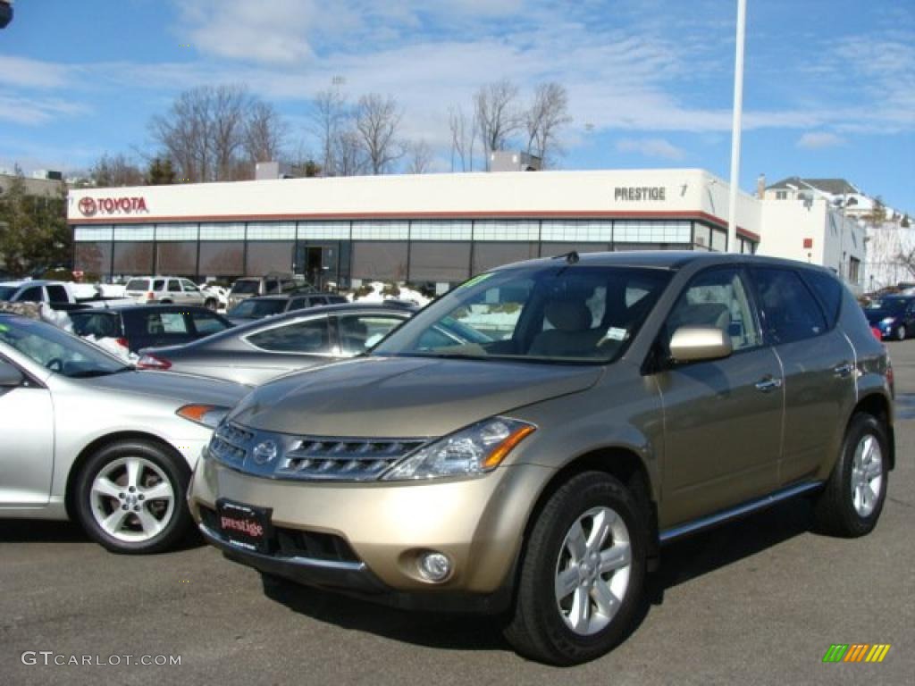 Chardonnay Metallic Nissan Murano