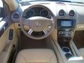 Black - ML 500 4Matic Photo No. 31
