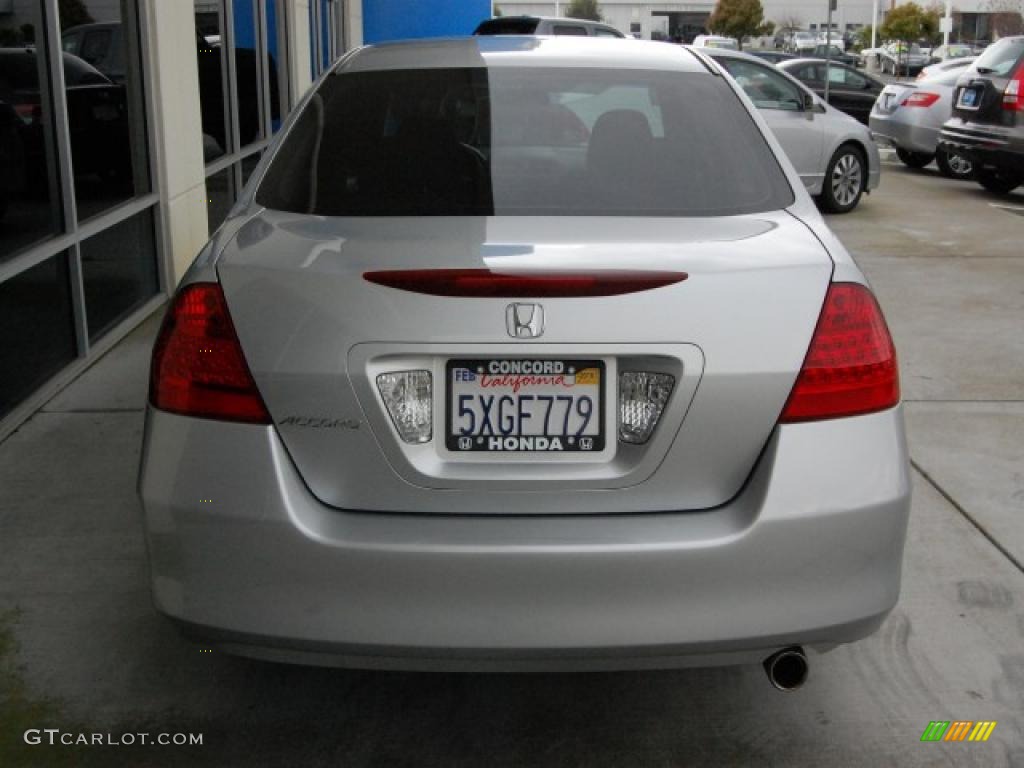 2007 Accord EX Sedan - Alabaster Silver Metallic / Black photo #4