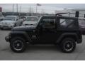 Black - Wrangler X 4x4 Photo No. 2