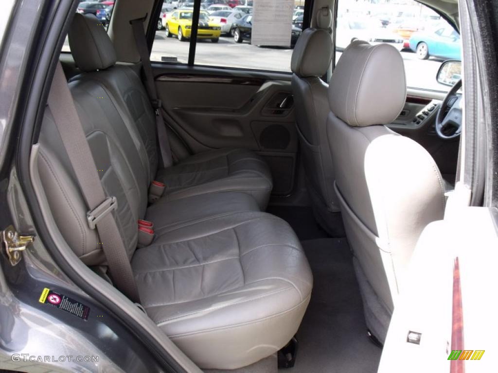 2004 Grand Cherokee Limited - Dark Khaki Pearl / Taupe photo #18