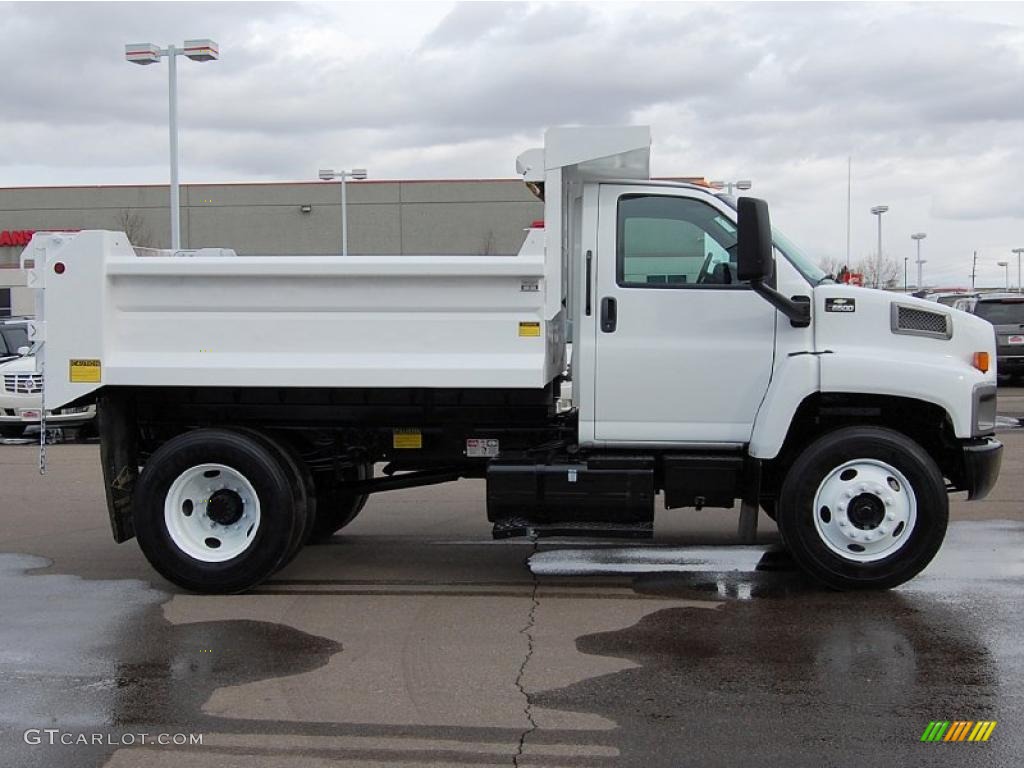 2004 C Series Kodiak C6500 Regular Cab Dump Truck - Summit White / Black photo #8