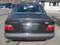 Anthracite Grey Metallic - E 320 Sedan Photo No. 6