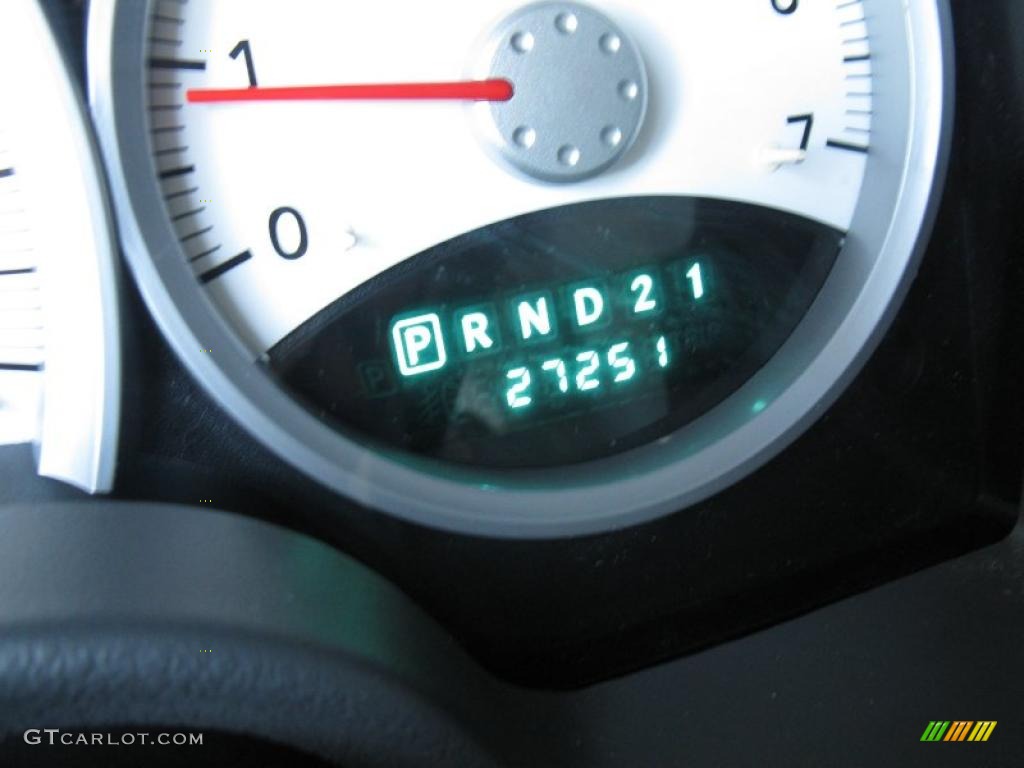 2009 Durango SLT - Bright White / Dark Slate Gray/Light Slate Gray photo #24