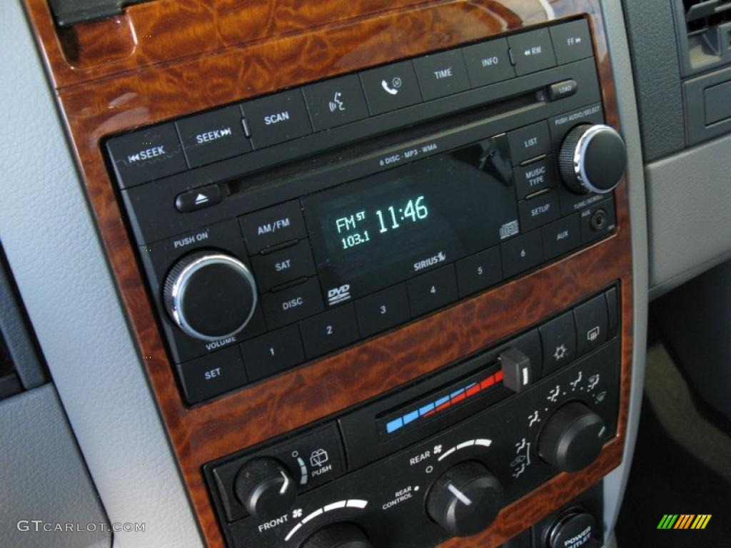 2009 Durango SLT - Bright White / Dark Slate Gray/Light Slate Gray photo #25