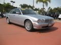 Liquid Silver Metallic - XJ XJ8 Photo No. 3
