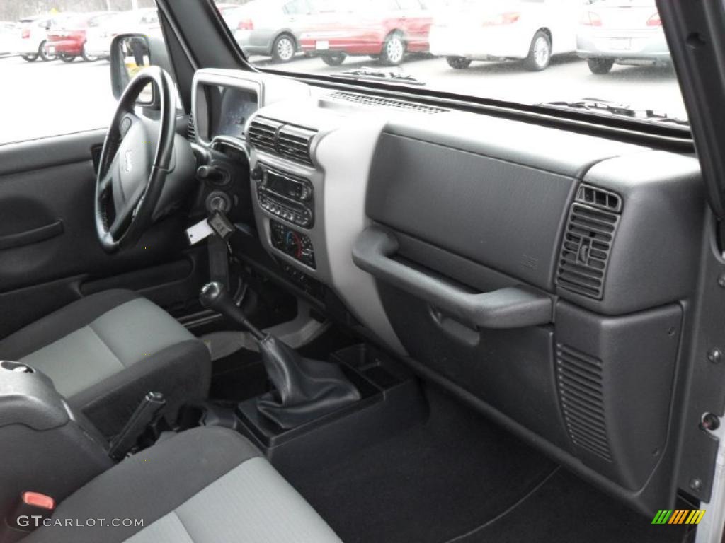 2006 Wrangler Unlimited 4x4 - Stone White / Dark Slate Gray photo #15