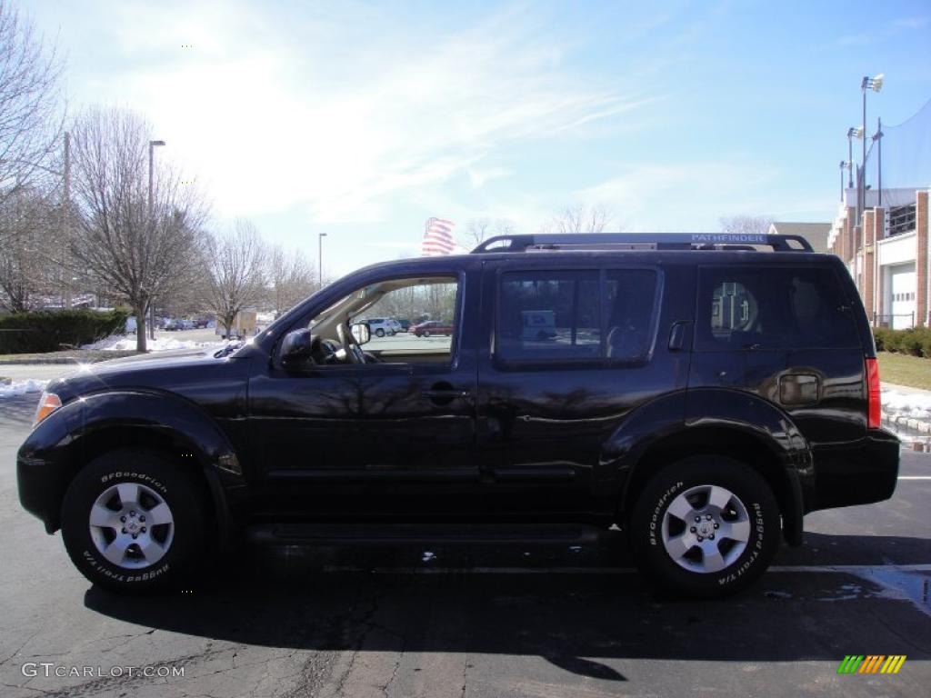 2007 Pathfinder SE 4x4 - Super Black / Desert photo #3