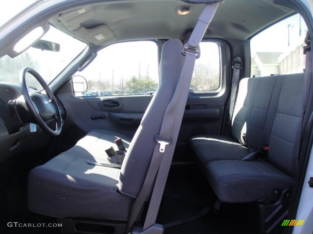 2004 F150 XL Heritage SuperCab - Oxford White / Heritage Graphite Grey photo #12