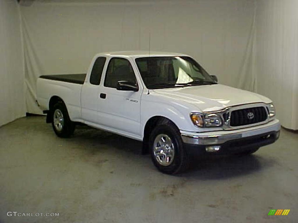 2004 Tacoma Xtracab - Super White / Oak photo #1
