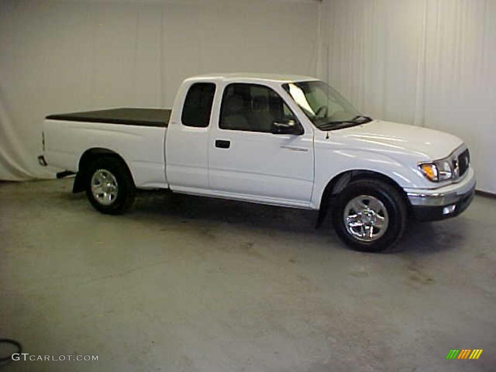 2004 Tacoma Xtracab - Super White / Oak photo #3