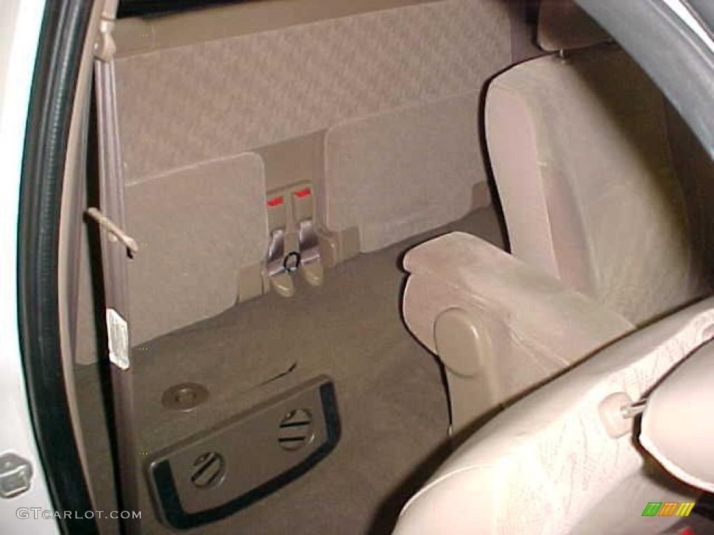 2004 Tacoma Xtracab - Super White / Oak photo #7