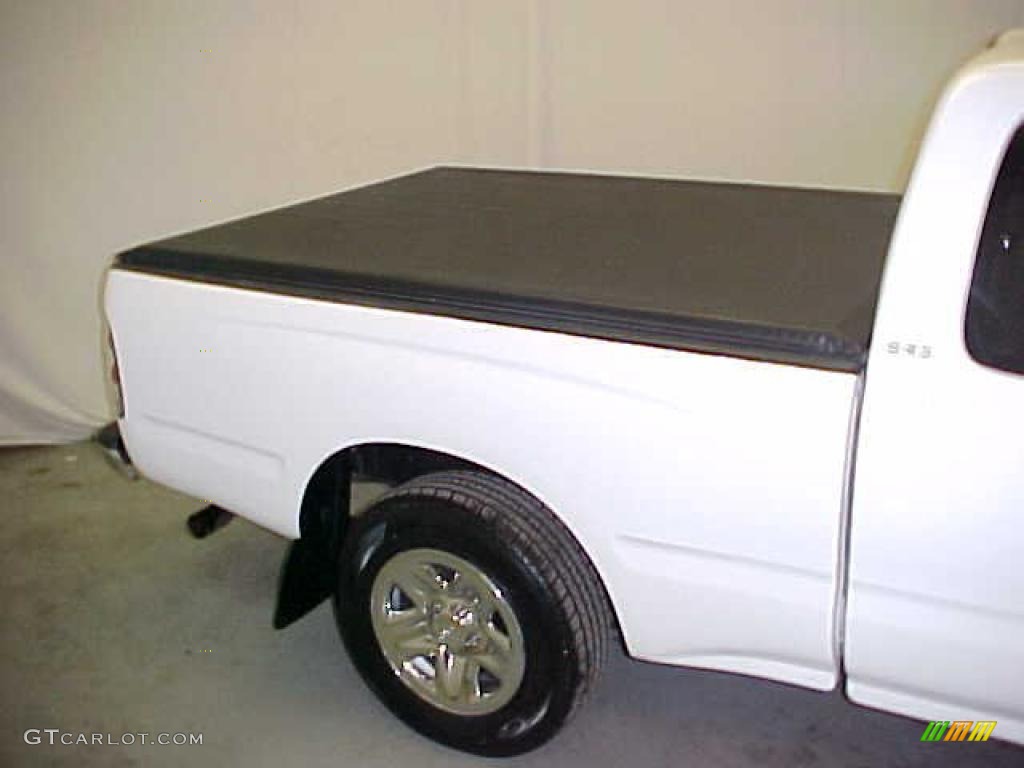 2004 Tacoma Xtracab - Super White / Oak photo #8