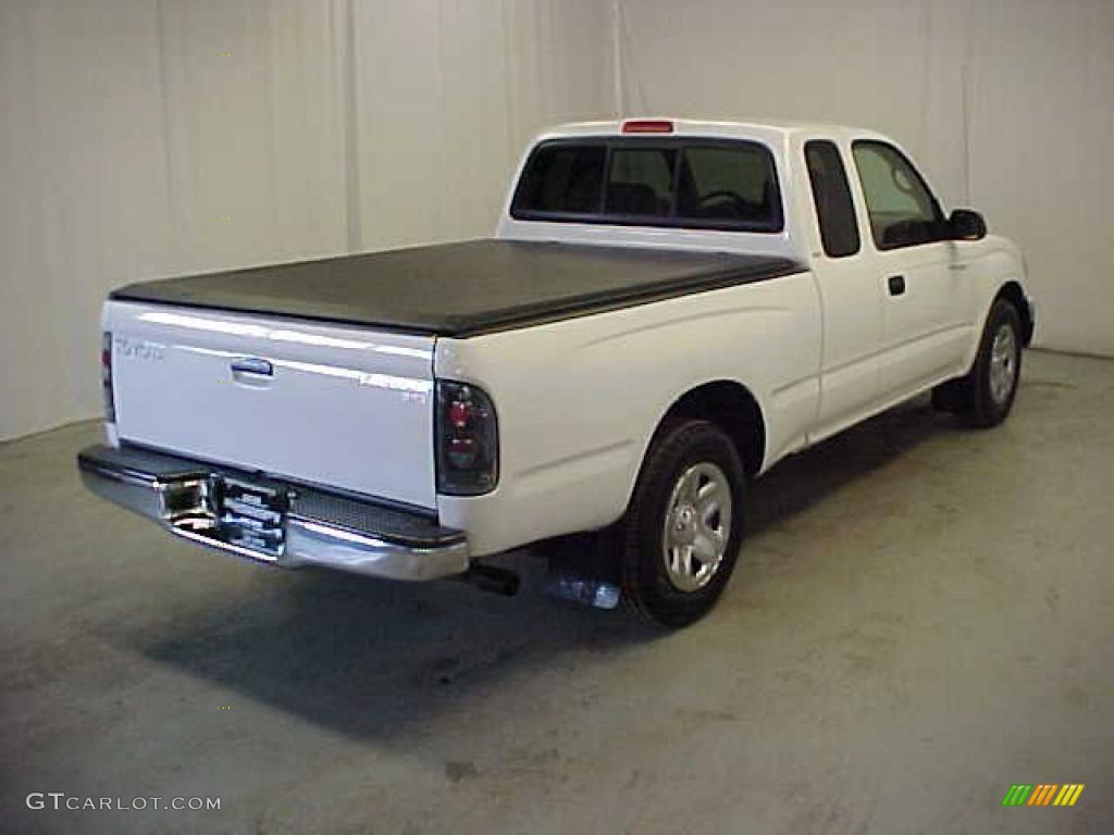 2004 Tacoma Xtracab - Super White / Oak photo #22