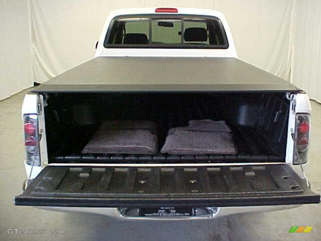 2004 Tacoma Xtracab - Super White / Oak photo #24