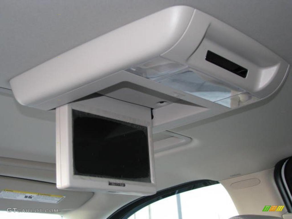 2007 Tahoe LT 4x4 - Summit White / Dark Titanium/Light Titanium photo #21