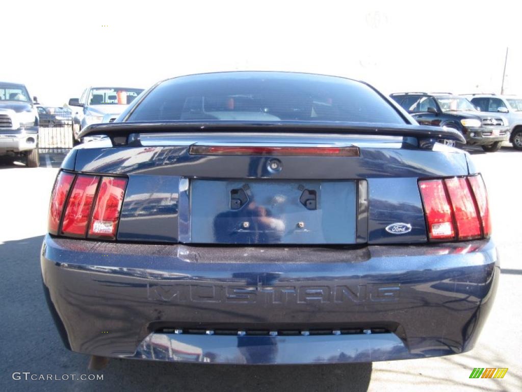 2001 Mustang V6 Coupe - True Blue Metallic / Medium Graphite photo #3
