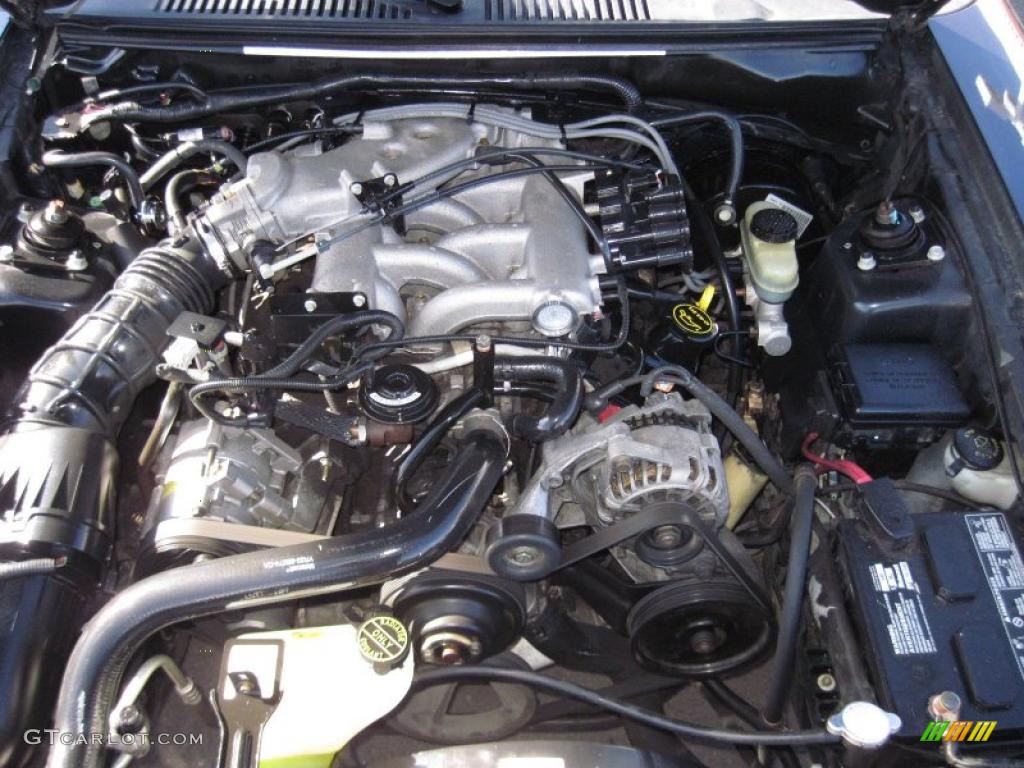 2001 Mustang V6 Coupe - True Blue Metallic / Medium Graphite photo #35